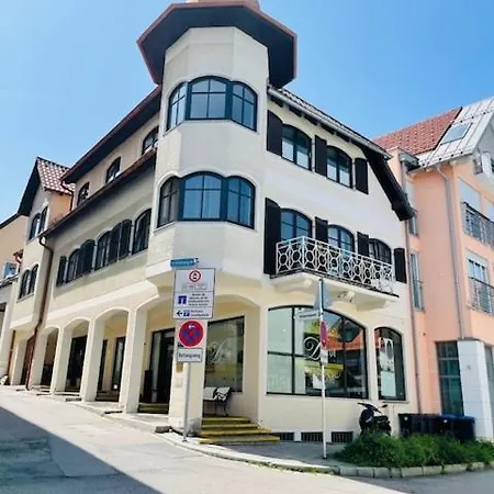 Charming In Der Nähe Des Starnberger